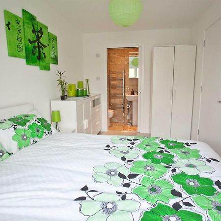 Gala Rooms Homestay - Free Parking Эдинбург Экстерьер фото