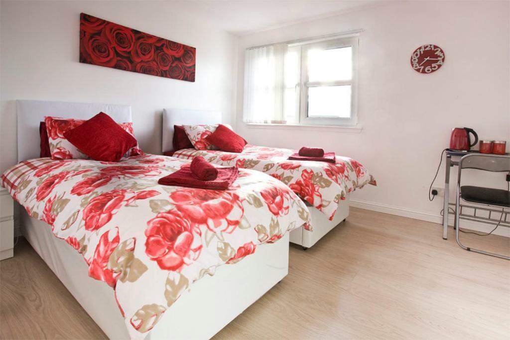 Gala Rooms Homestay - Free Parking Эдинбург Экстерьер фото